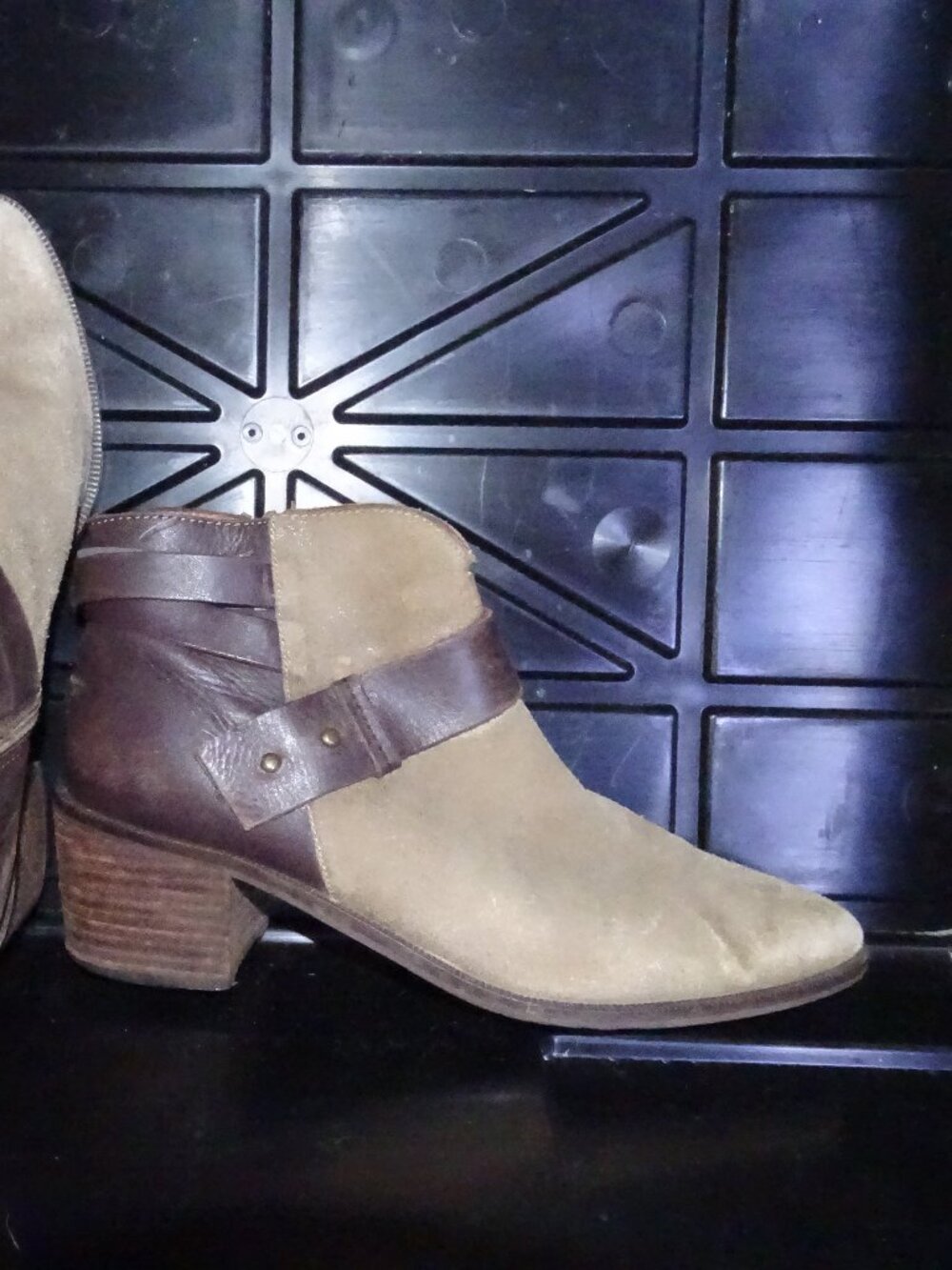 Nicole Sage Green Suede Ankle Booties Brown Leather Wrap Strap Stacked Heel